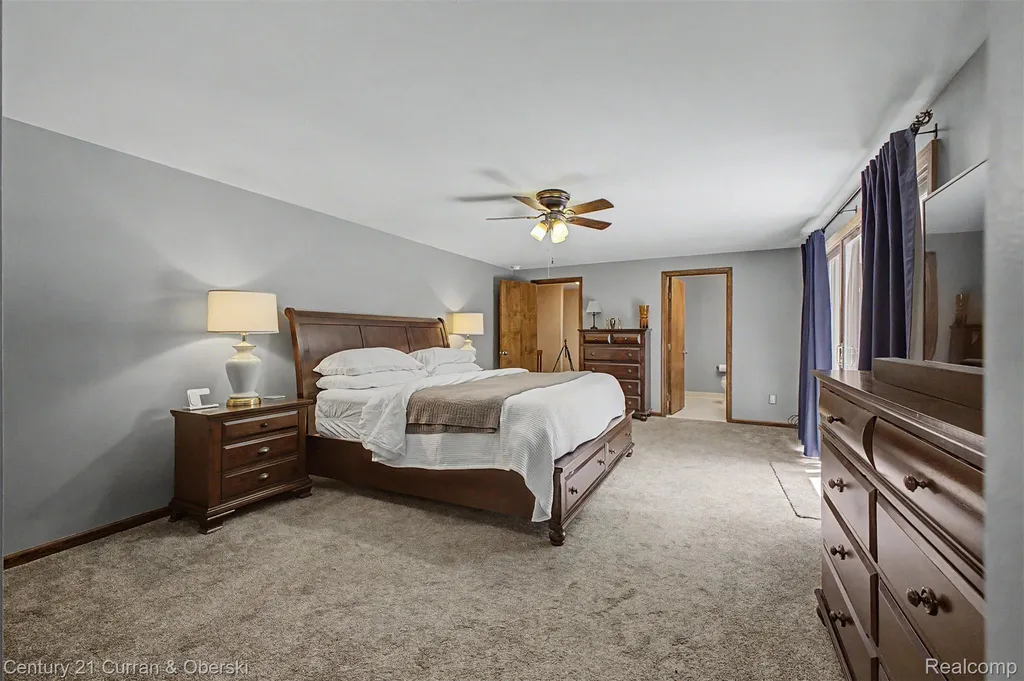 17620 Fox Glen Drive Riverview City MI 48193