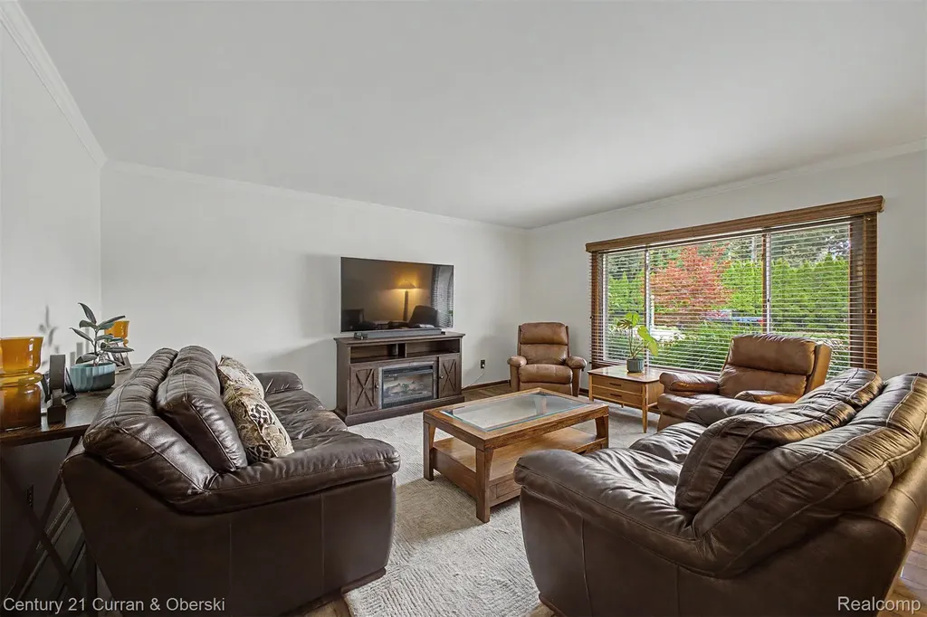 17620 Fox Glen Drive Riverview City MI 48193