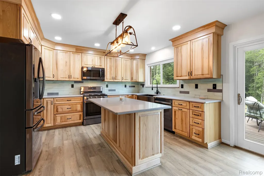 1505 Hummer Lake Road Brandon Charter Township MI 48462