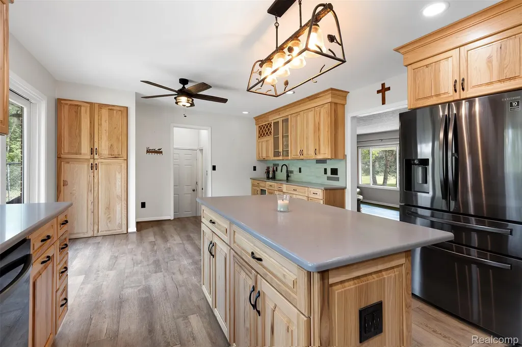 1505 Hummer Lake Road Brandon Charter Township MI 48462