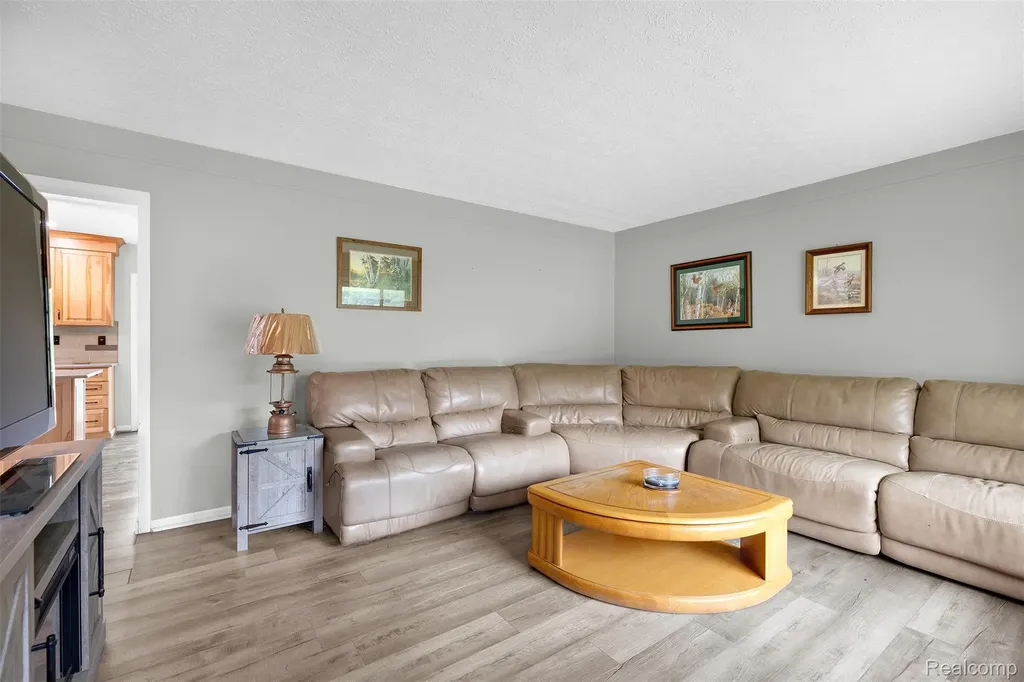 1505 Hummer Lake Road Brandon Charter Township MI 48462
