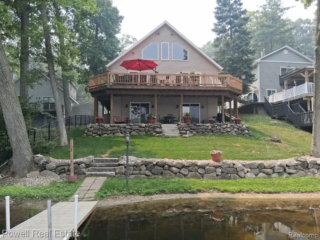 6807 Big Trail Road Rose Township MI 48442