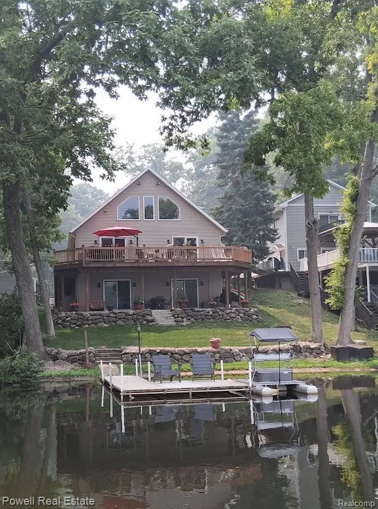6807 Big Trail Road Rose Township MI 48442