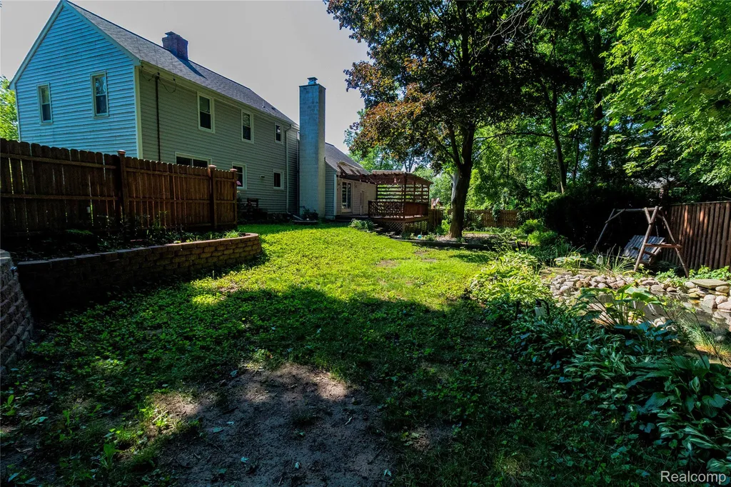 30 Brown Court Midland City MI 48640