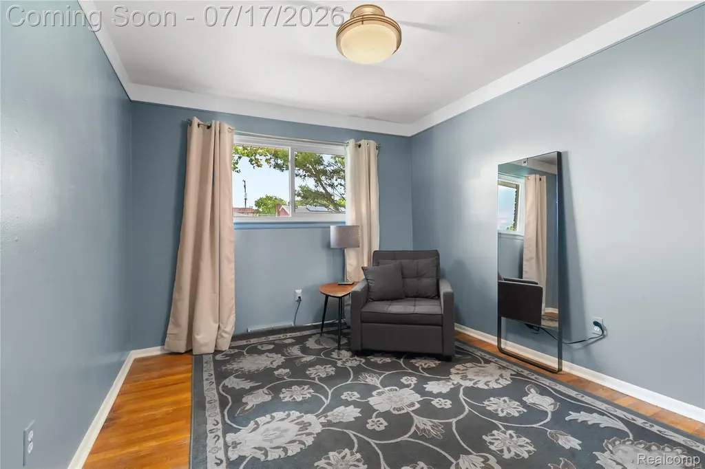 7837 Hugh Street Westland City MI 48185