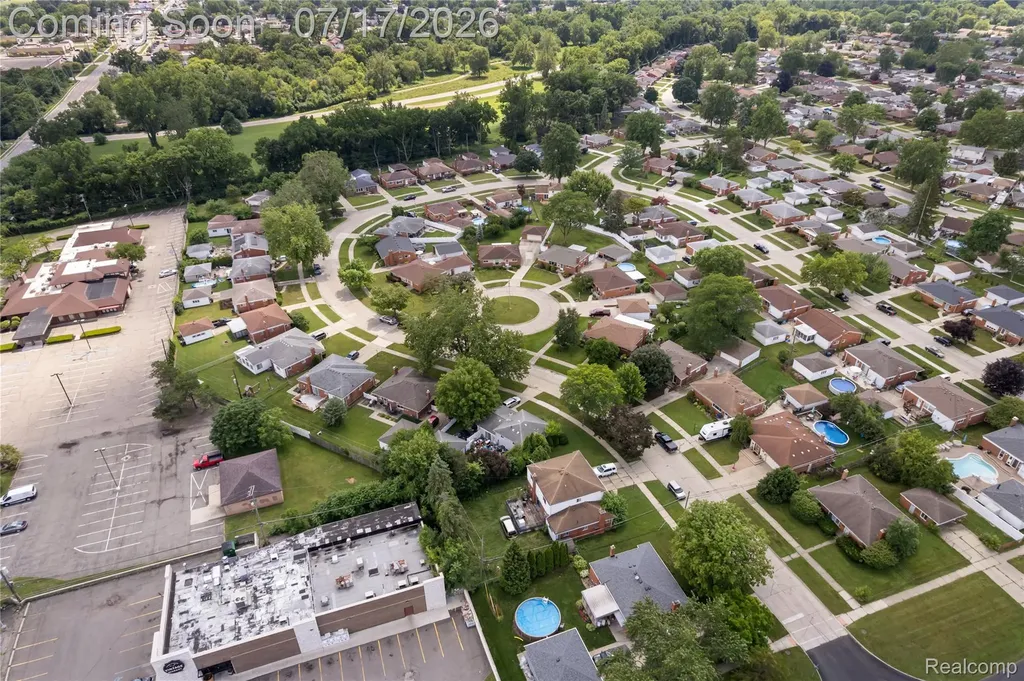 7837 Hugh Street Westland City MI 48185