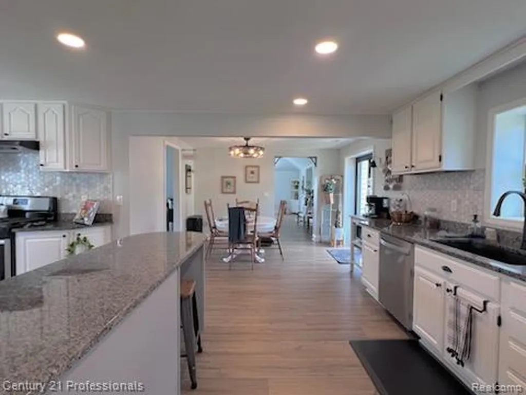 13525 Dennison Road Milan City MI 48160