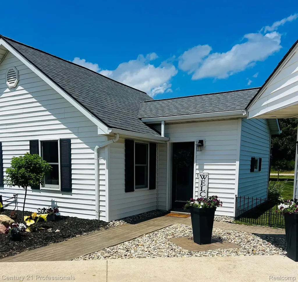 13525 Dennison Road Milan City MI 48160