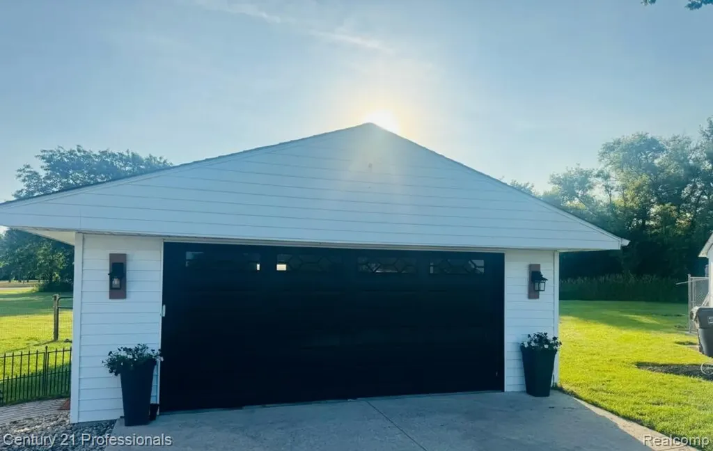 13525 Dennison Road Milan City MI 48160