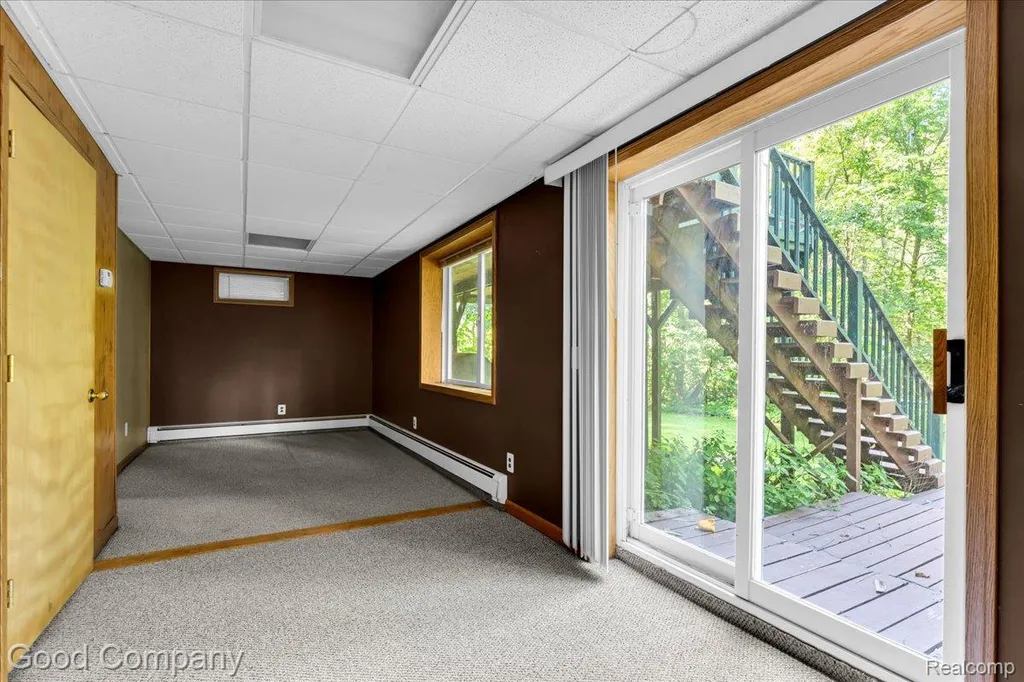 8569 Stonegate Drive Salem Township MI 48168