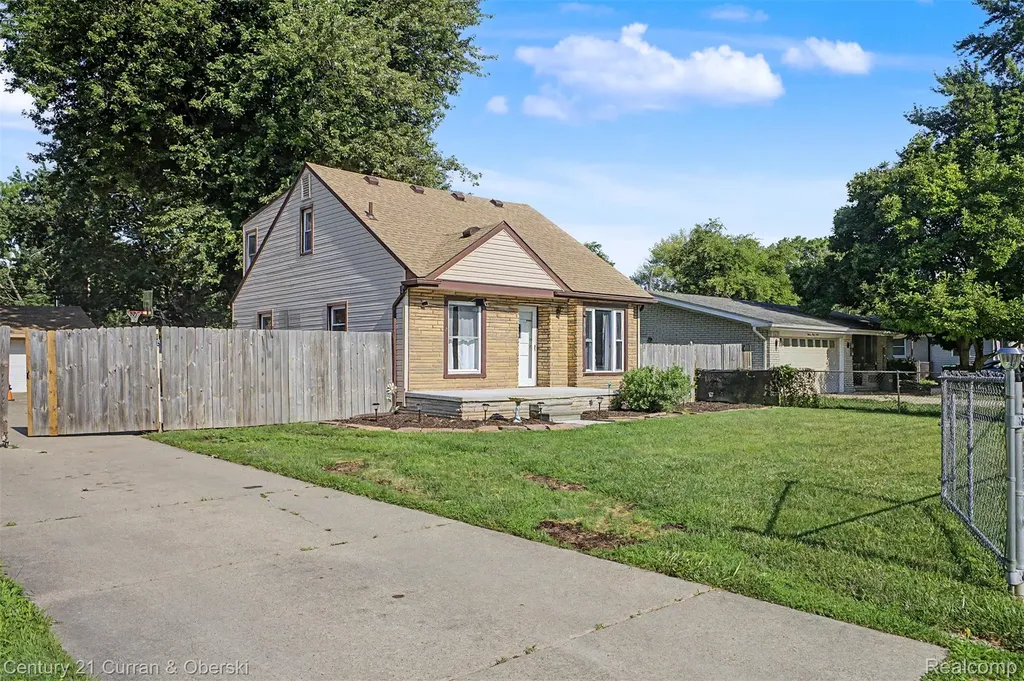 11618 Polk Street Taylor City MI 48180