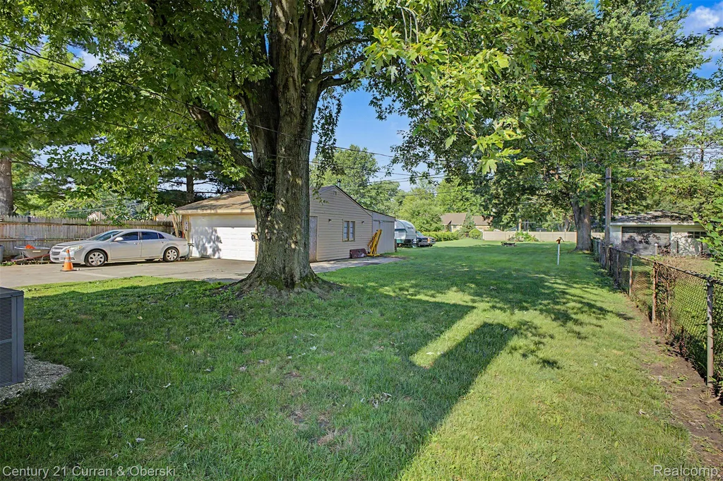 11618 Polk Street Taylor City MI 48180