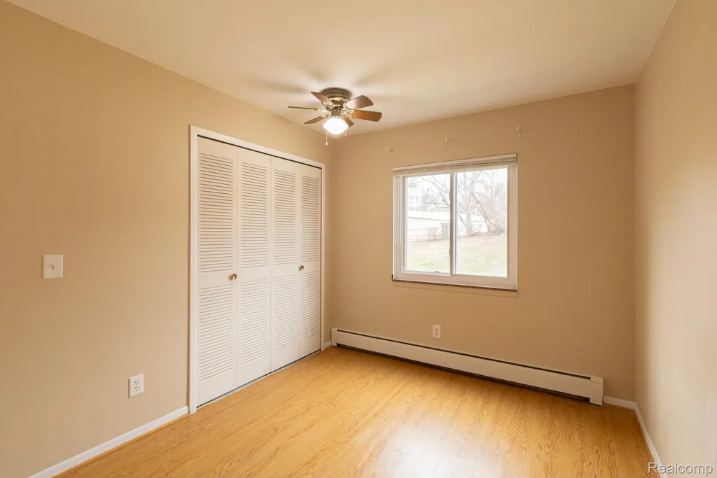 495 Miller Avenue Rochester City MI 48307
