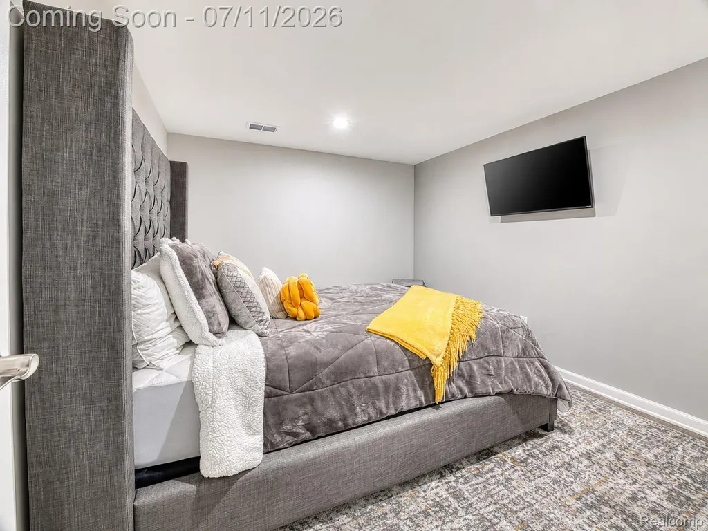 48847 Windfall Road Novi City MI 48374