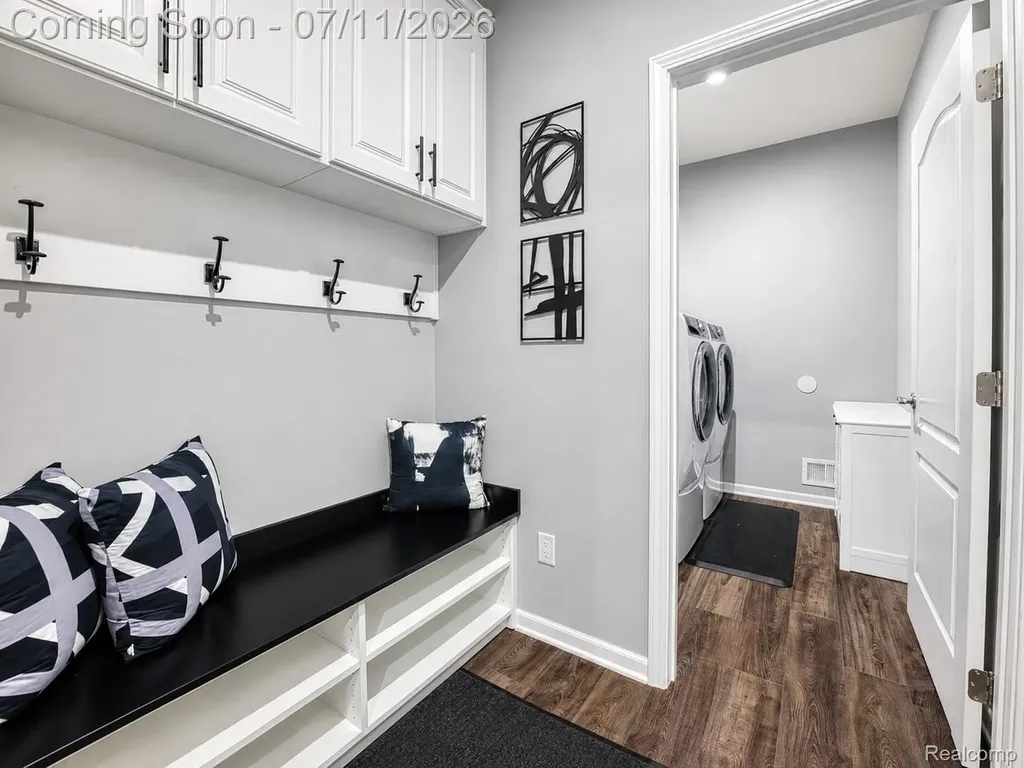 48847 Windfall Road Novi City MI 48374