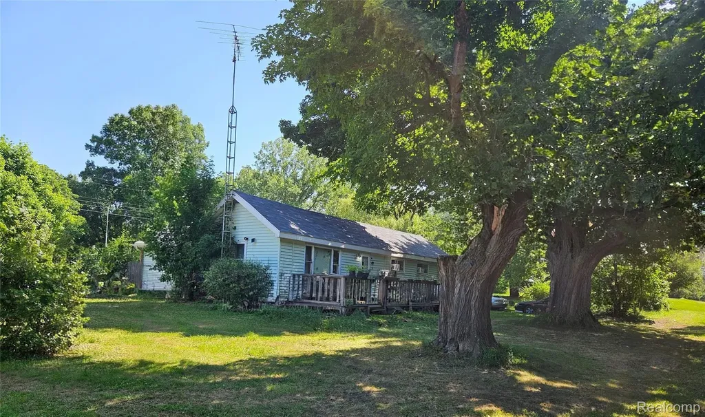 6406 12th Street Otter Lake Village MI 48464