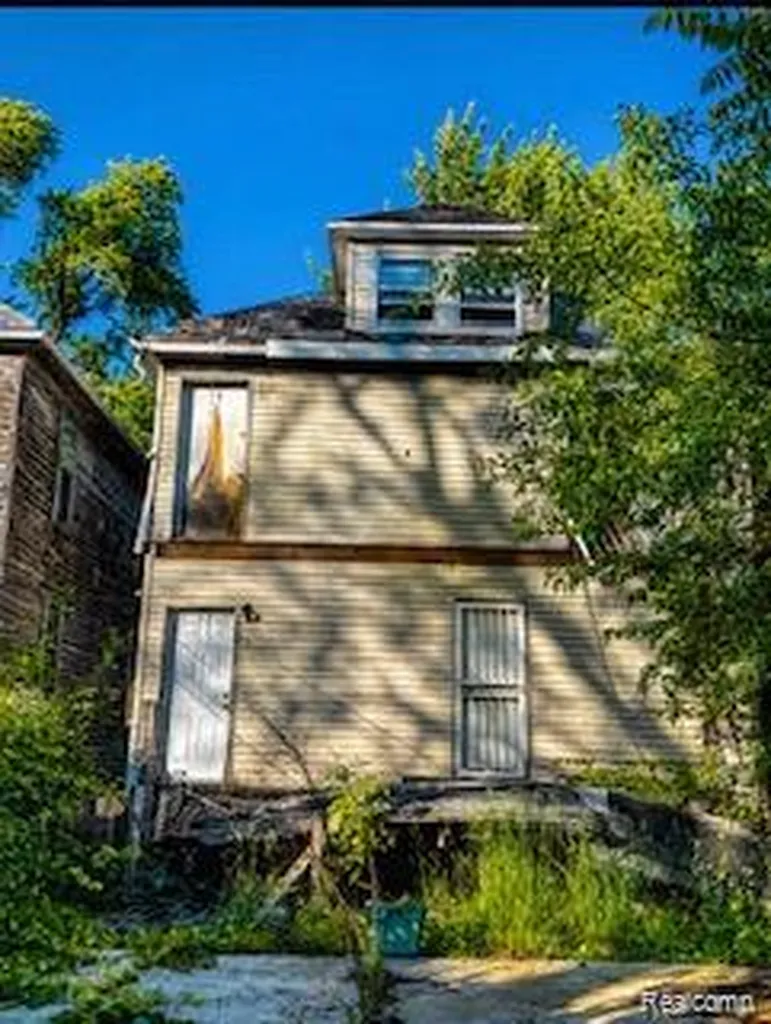 4427 Helen Street Detroit City MI 48207