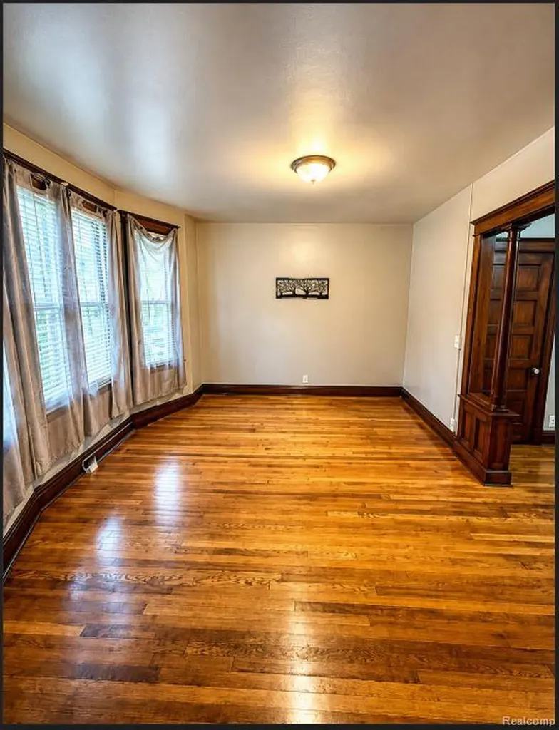 4427 Helen Street Detroit City MI 48207