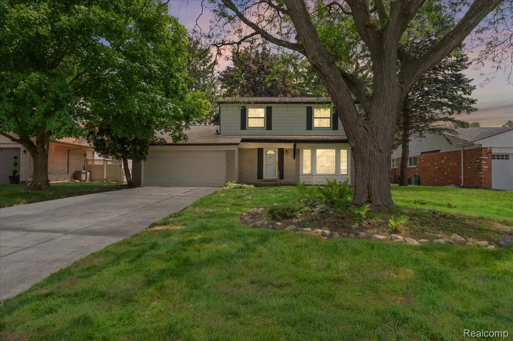 23370 Brandywynne Street Southfield City MI 48033