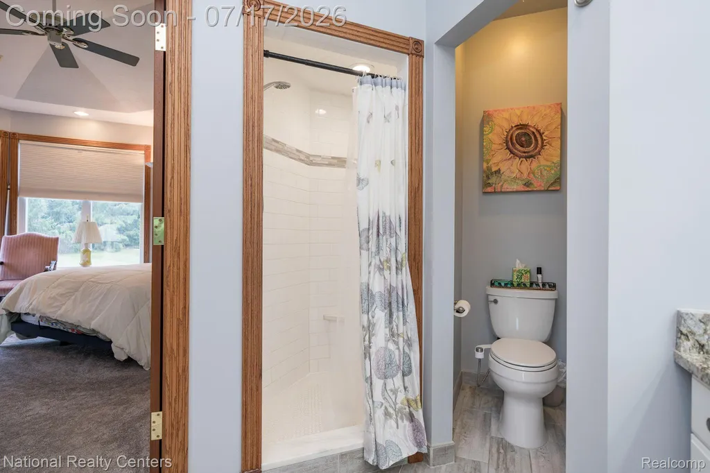 1021 Valleyview Drive Orion Charter Township MI 48348