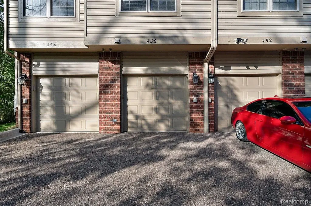 456 Boardwalk Drive Walled Lake City MI 48390