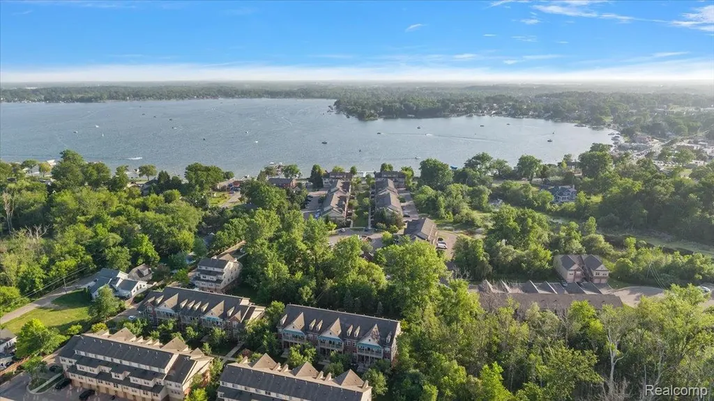 456 Boardwalk Drive Walled Lake City MI 48390