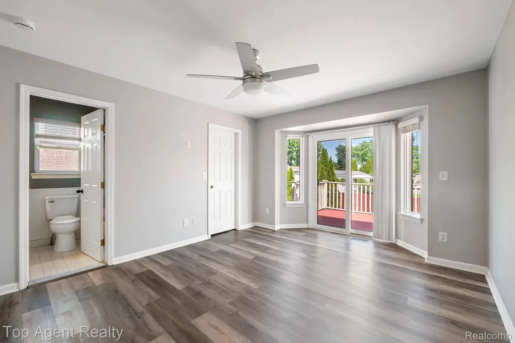 52806 Muirfield Drive Chesterfield Township MI 48051