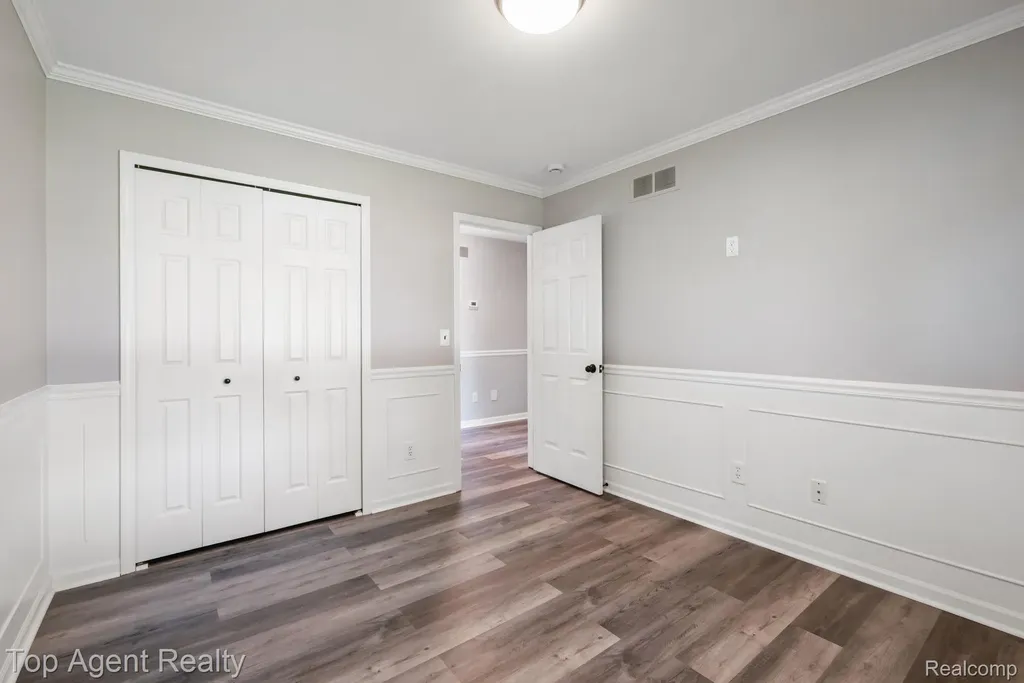 52806 Muirfield Drive Chesterfield Township MI 48051