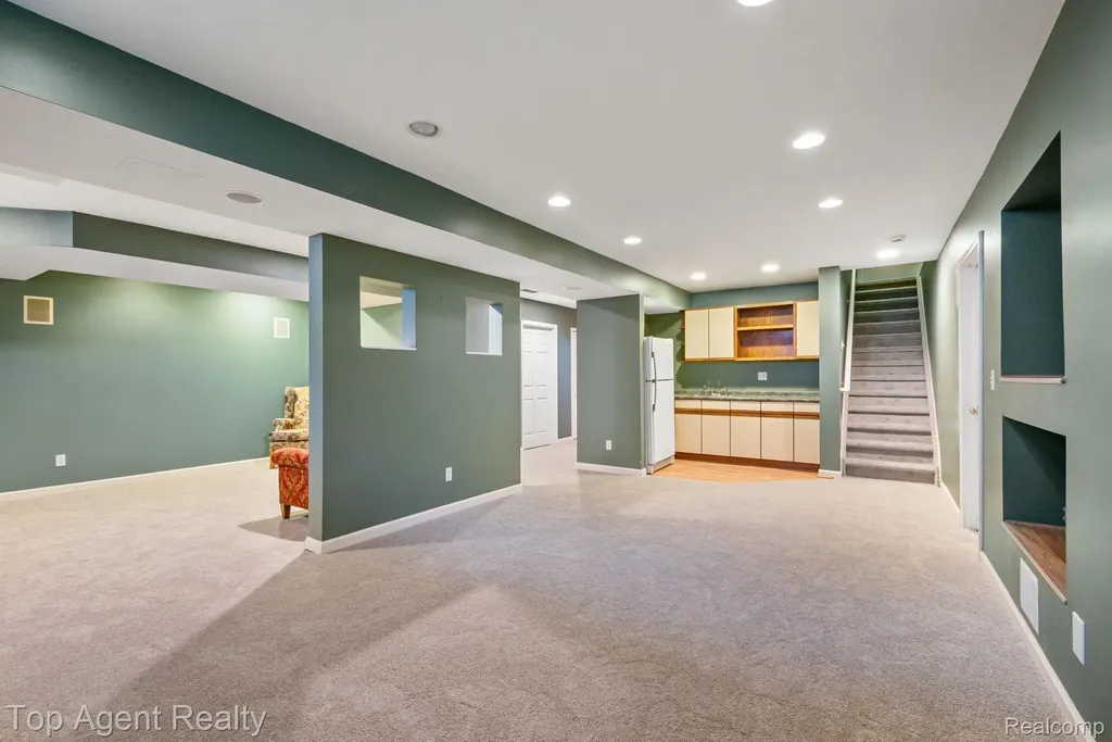 52806 Muirfield Drive Chesterfield Township MI 48051