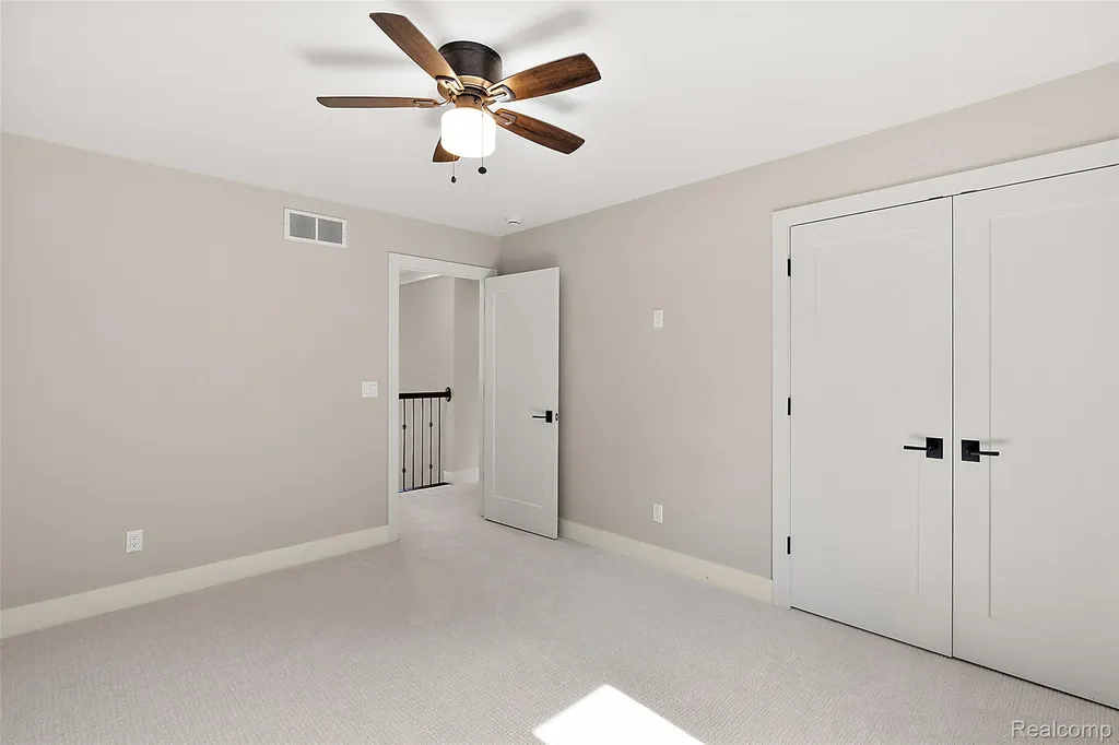 1708 Humphrey Avenue Birmingham City MI 48009