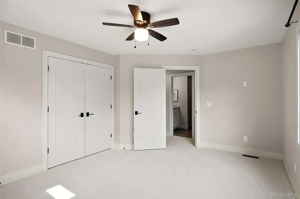 1708 Humphrey Avenue Birmingham City MI 48009