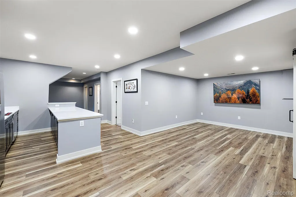 1708 Humphrey Avenue Birmingham City MI 48009