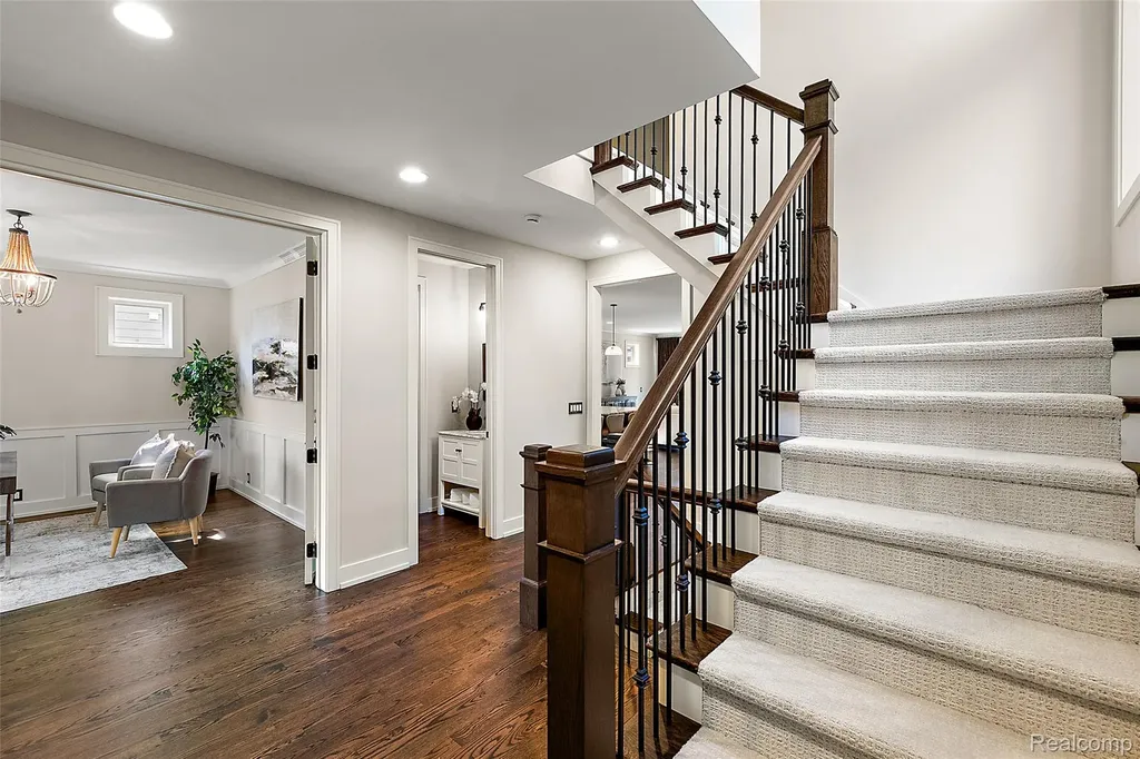1708 Humphrey Avenue Birmingham City MI 48009