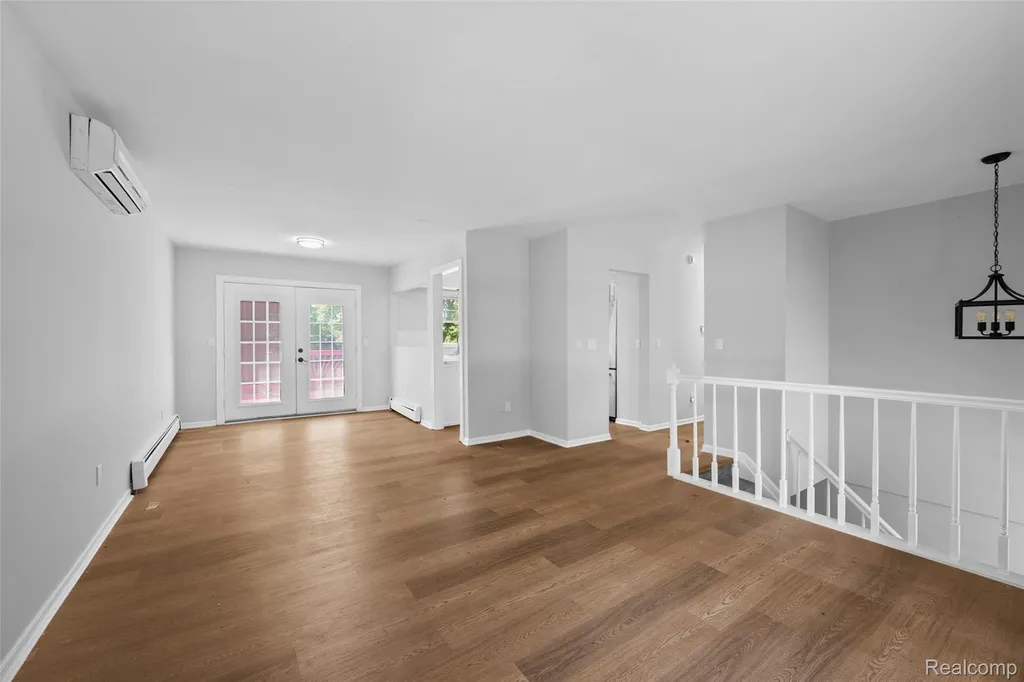 13428 Sequoia Lane Green Oak Township MI 48178