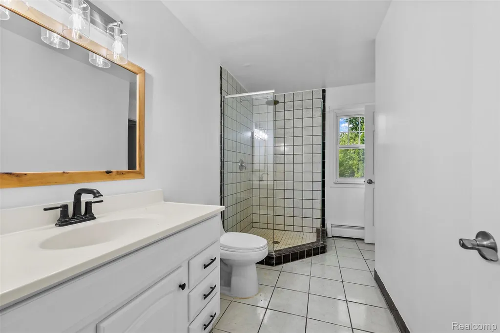 13428 Sequoia Lane Green Oak Township MI 48178