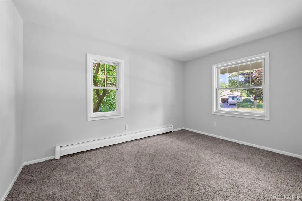 13428 Sequoia Lane Green Oak Township MI 48178