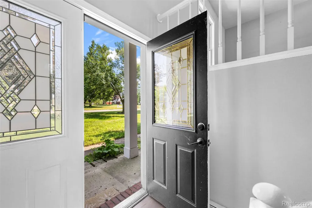13428 Sequoia Lane Green Oak Township MI 48178