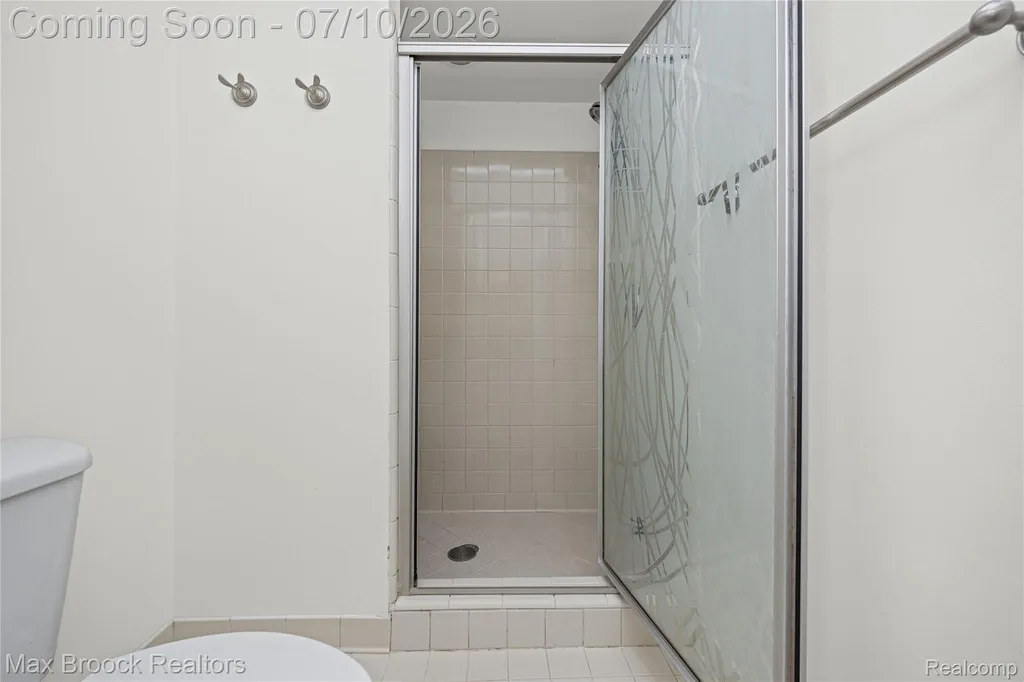 2000 Matthew Street Commerce Charter Township MI 48390