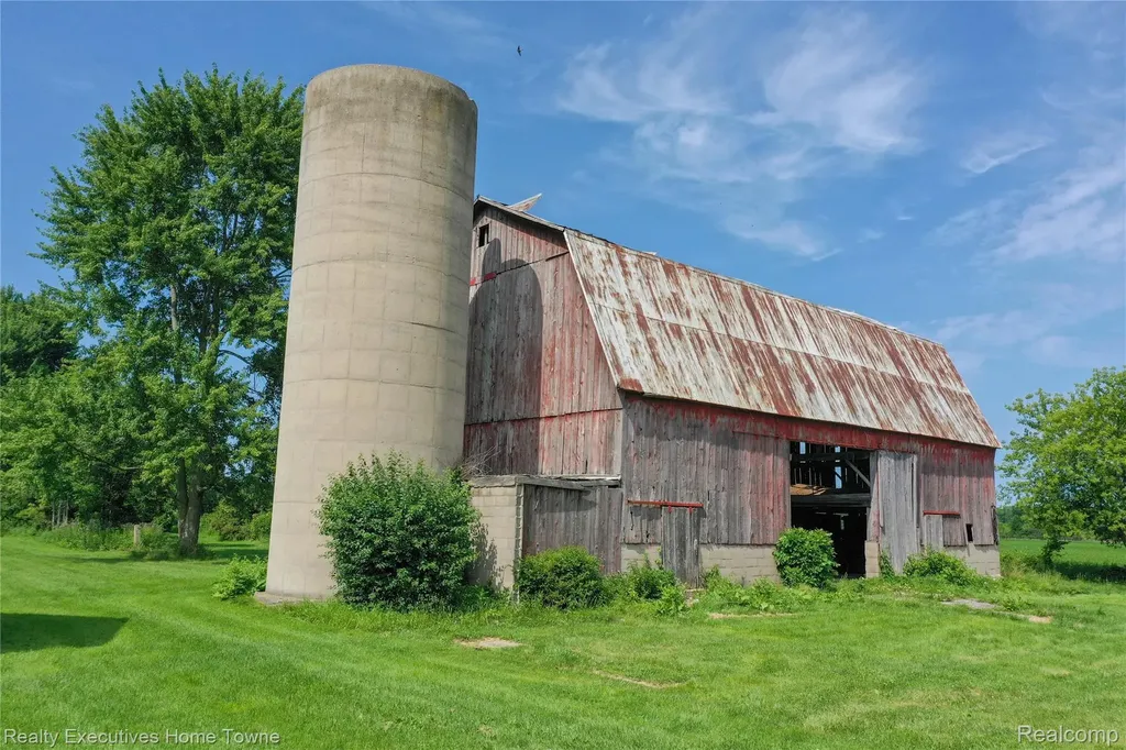 8728 Rynn Road Kenockee Township MI 48006