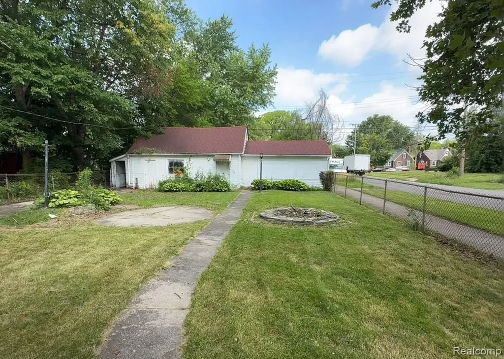 10529 Duprey Street Detroit City MI 48224