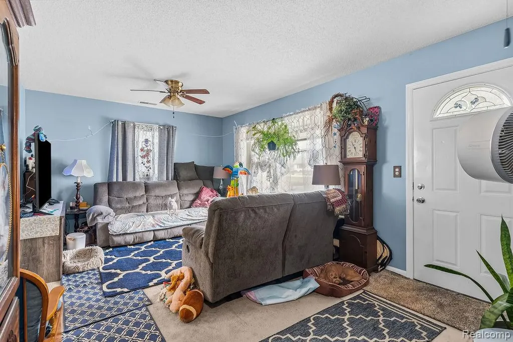 6479 Nightingale Drive Genesee Charter Township MI 48506