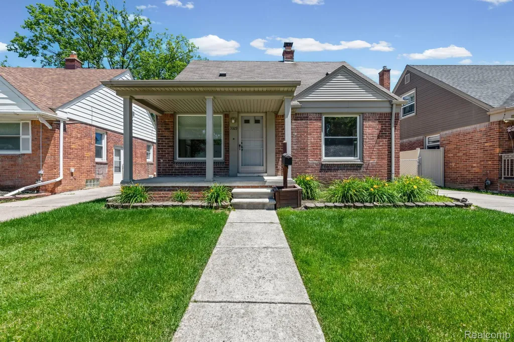3323 Houston Street Dearborn City MI 48124