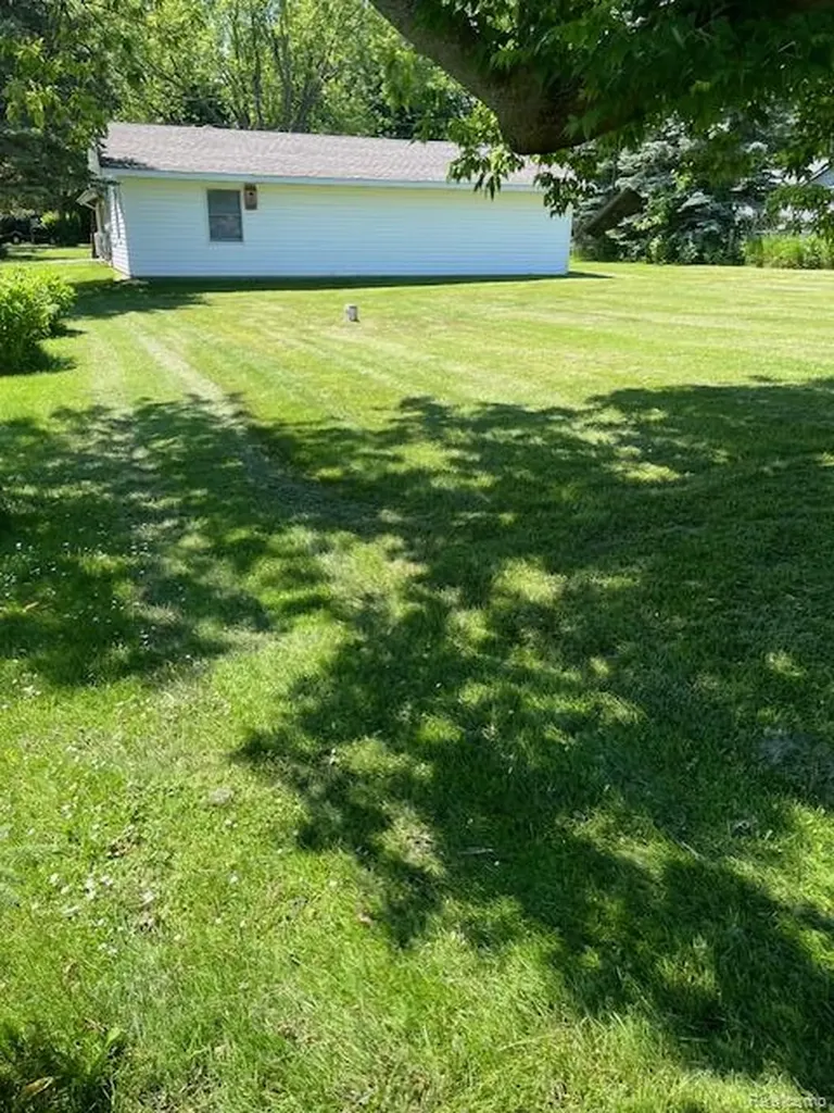 318 Brown Street Roscommon Township MI 48630
