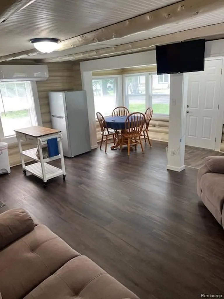 318 Brown Street Roscommon Township MI 48630