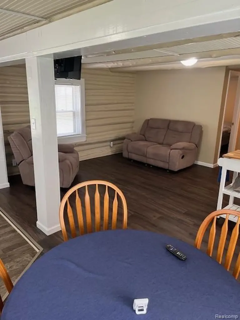 318 Brown Street Roscommon Township MI 48630