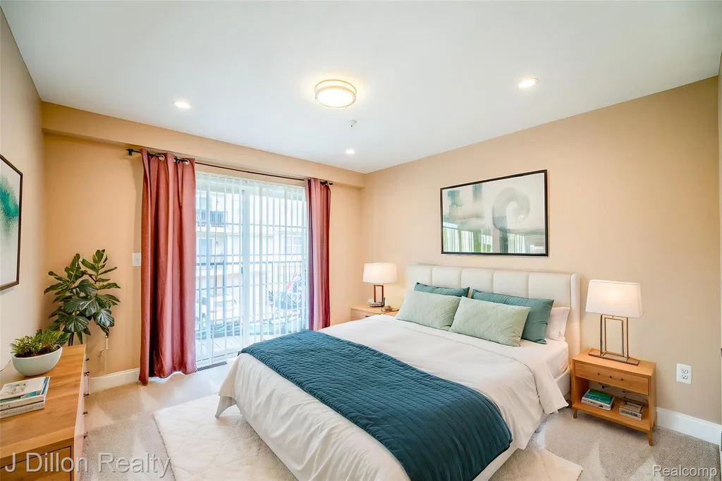 22334 Abbey Lane Dearborn City MI 48124