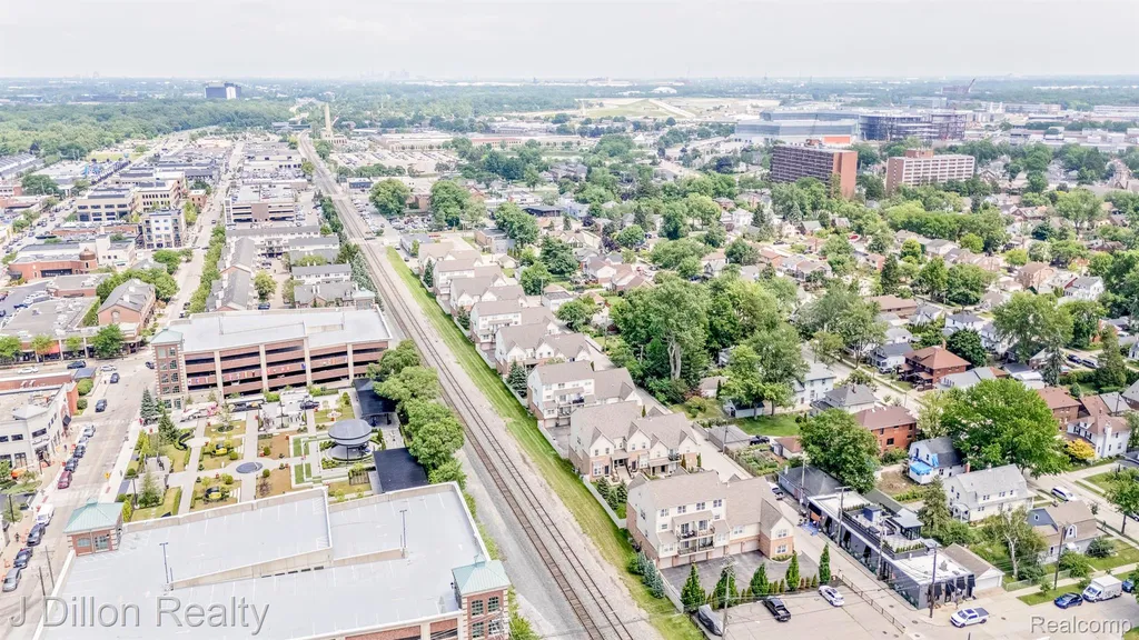 22334 Abbey Lane Dearborn City MI 48124