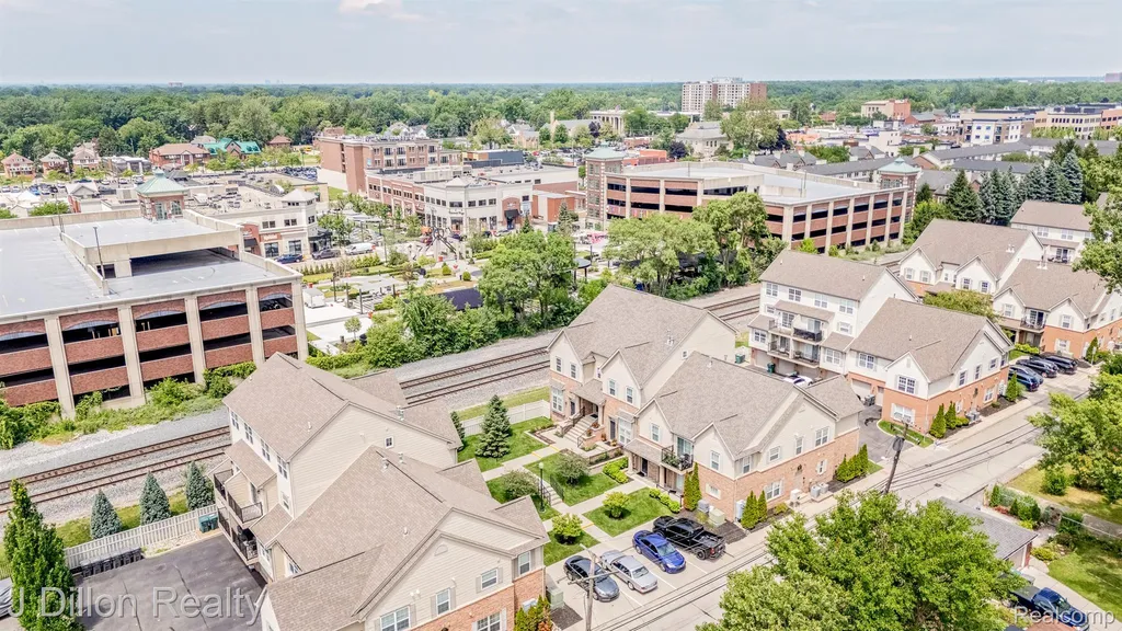 22334 Abbey Lane Dearborn City MI 48124