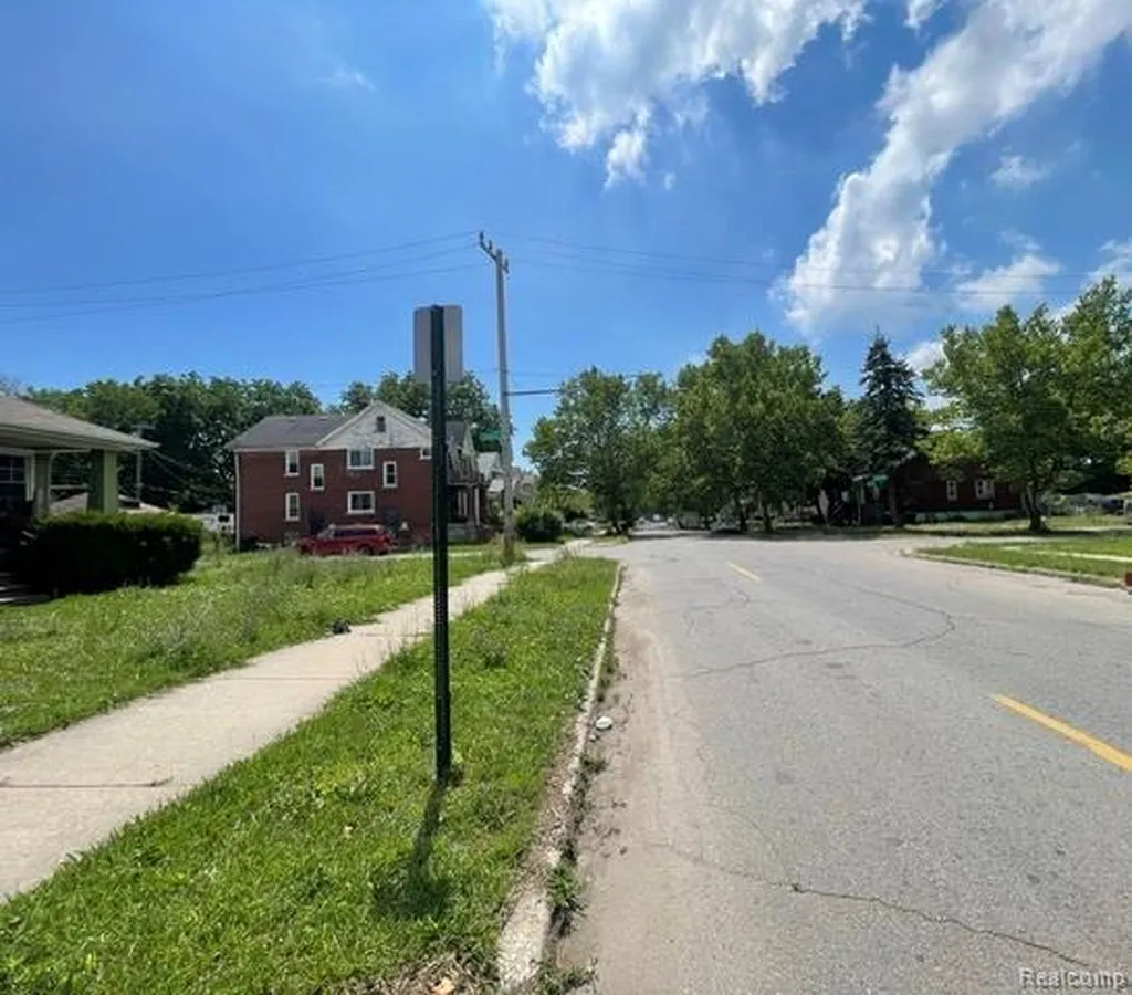 4808 Dickerson Street Detroit City MI 48215