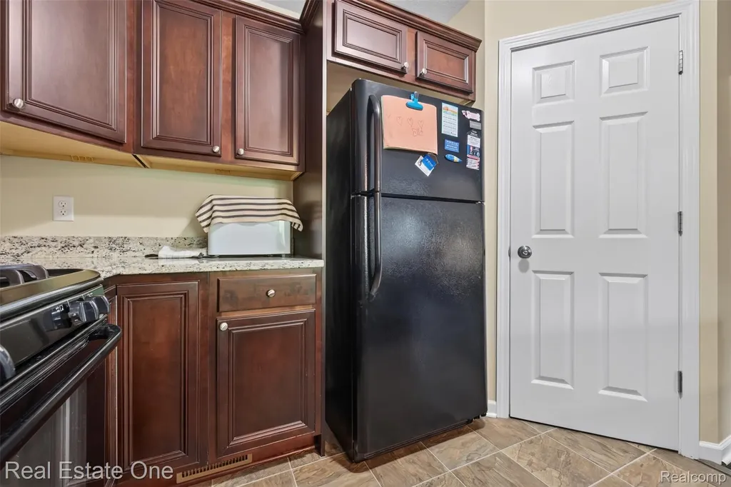 8923 Ash Drive Northfield Township MI 48189